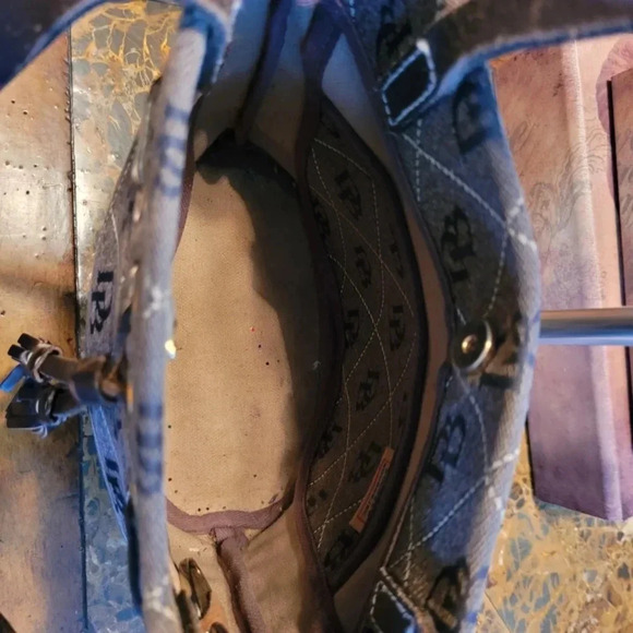 Dooney & Bourke Tote Bag - Picture 7 of 10